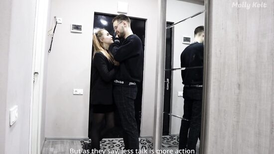Они встретились в баре после долгой разлуки