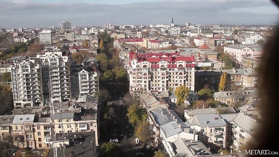 После чашечки кофе украинская красотка показала сочную киску