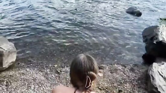 а потом сразу в речку нырнём