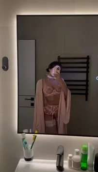 Lana 002